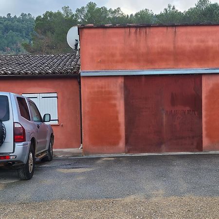 Gite Les Esparrus Villecroze Exterior foto